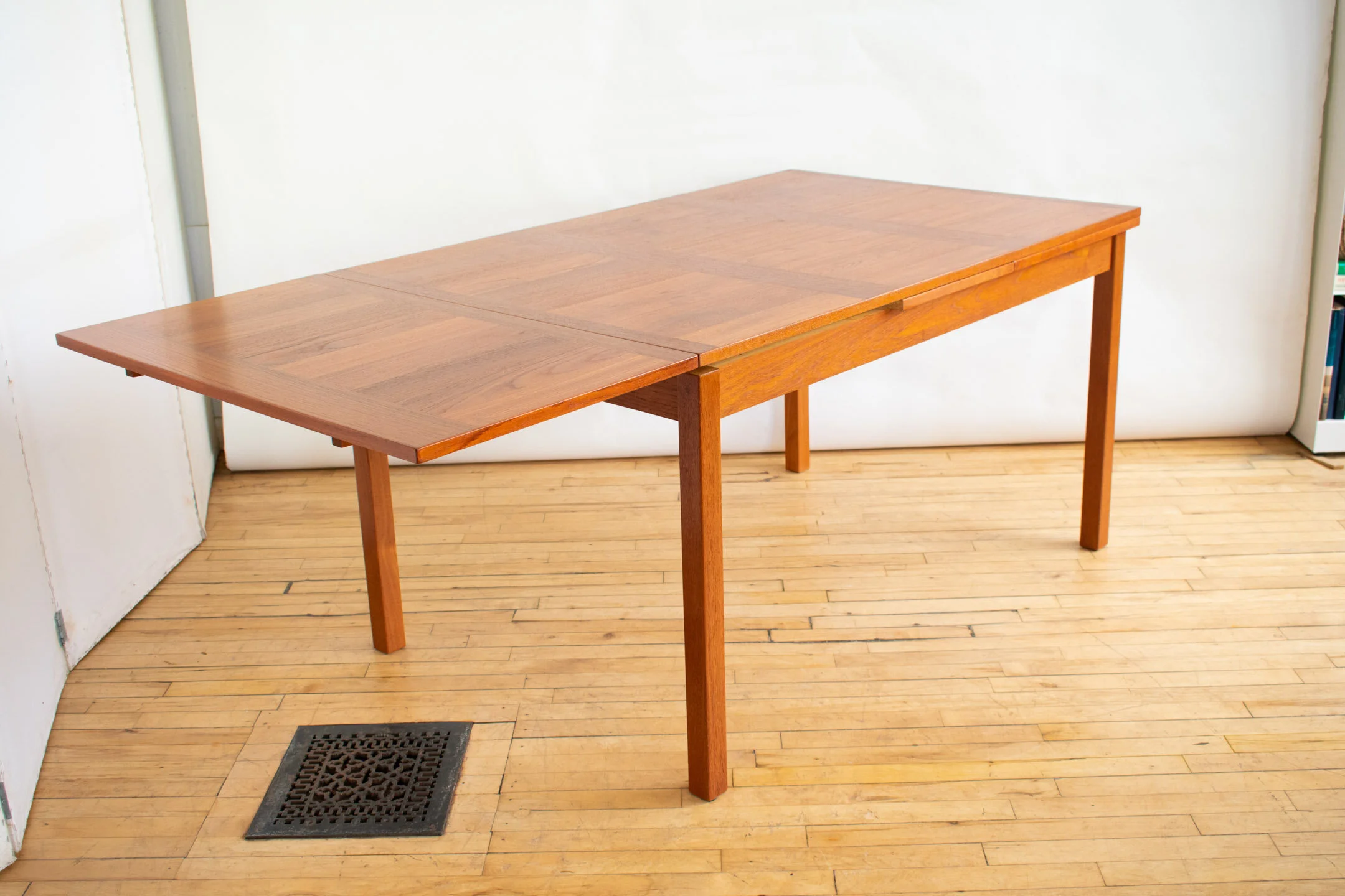 Vejle Stole Møbelfabrik Teak Dining Table — RESIDE